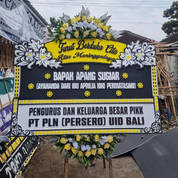 pesan karangan bunga magelang di adiratna florist